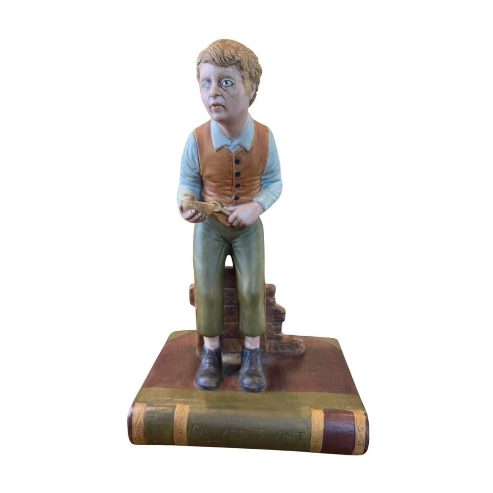 RARE Aynsley England fine Porcelain OLIVER TWIST -1977 Charles‎ Dickens Series.